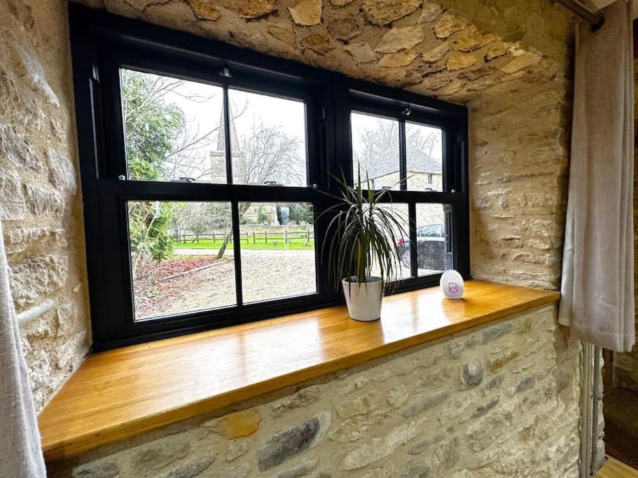 Dove House Cottages - No 1 Oxford Extérieur photo
